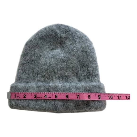 Varma | Icelandic Wool Knitted Brushed Hat - Grey - Picture 3 of 6